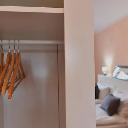 Dulcineea Apt- Free Parking-family Friendly Apartment