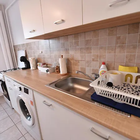 Dulcineea Apt- Free Parking-family Friendly Daire *