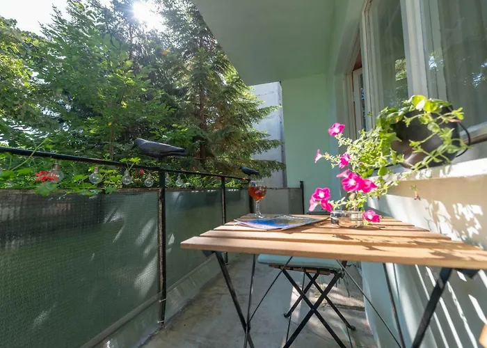 Dulcineea Apt- Free Parking-family Friendly